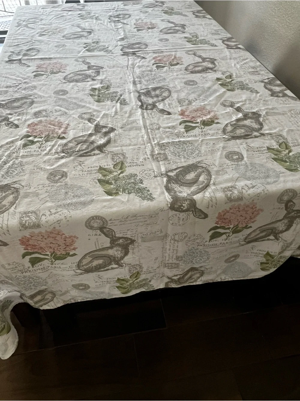Envogue White Tablecloth with Pink and Green Floral & Teapot Motif